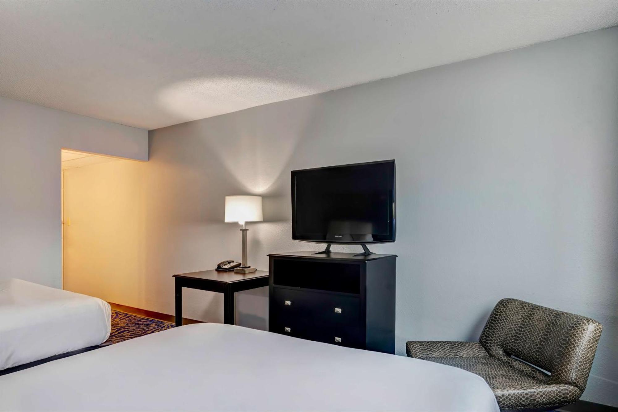 Motel 6 Arlington Tx Entertainment District Екстер'єр фото