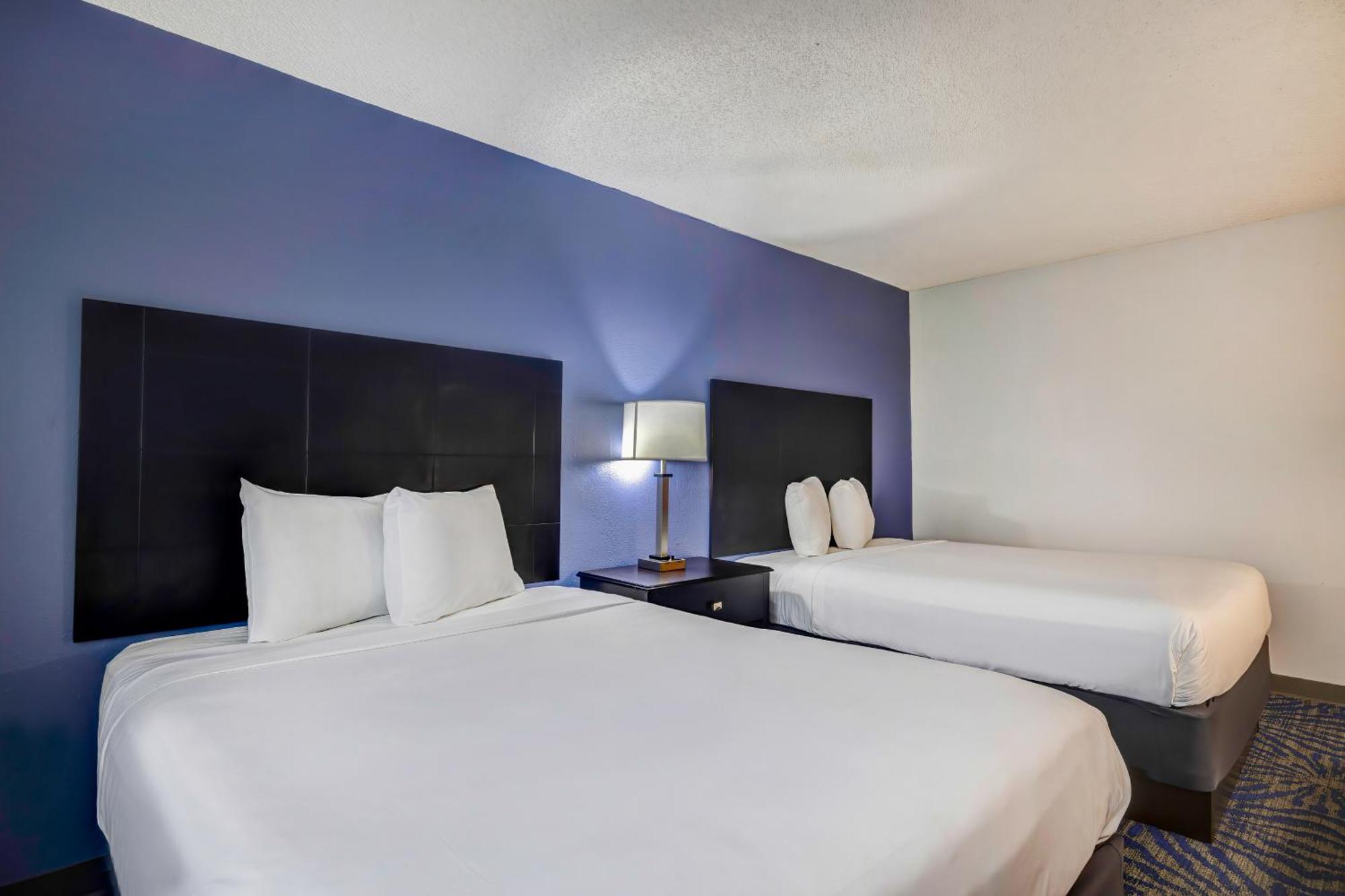 Motel 6 Arlington Tx Entertainment District Екстер'єр фото